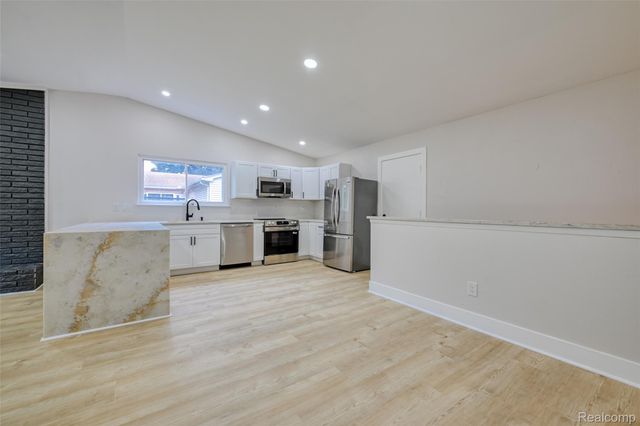 1540 Stafford Drive, Canton Charter Township, MI 48188