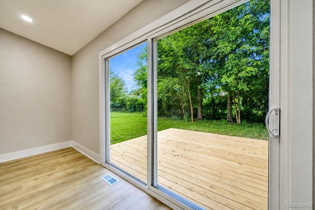 1540 Stafford Drive, Canton Charter Township, MI 48188