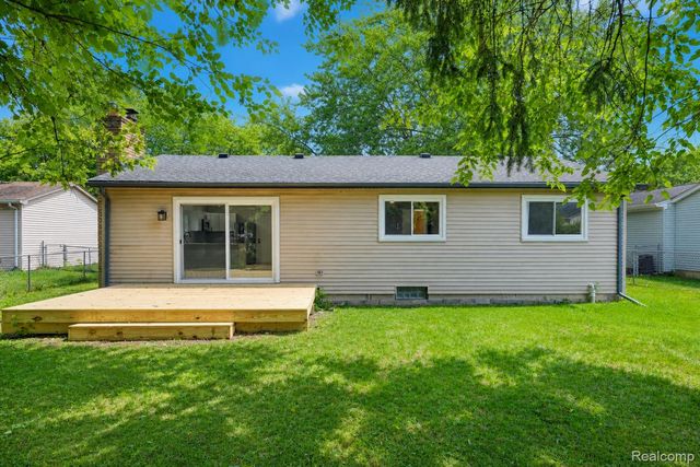 1540 Stafford Drive, Canton Charter Township, MI 48188