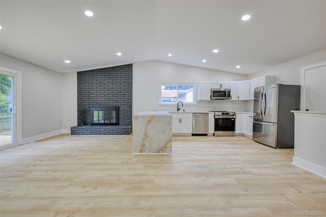 1540 Stafford Drive, Canton Charter Township, MI 48188