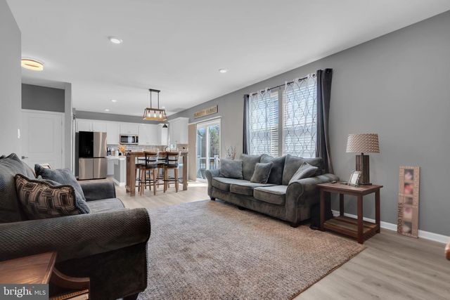 16 MINNOW, Barnegat, NJ 08005