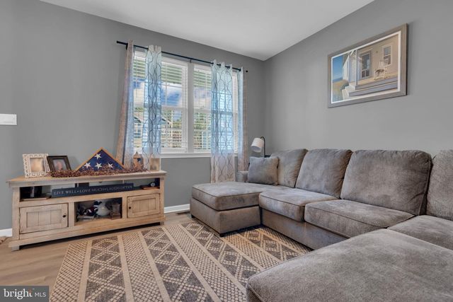 16 MINNOW, Barnegat, NJ 08005