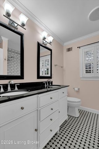 6108 Rodes Dr, Northfield, KY 40222