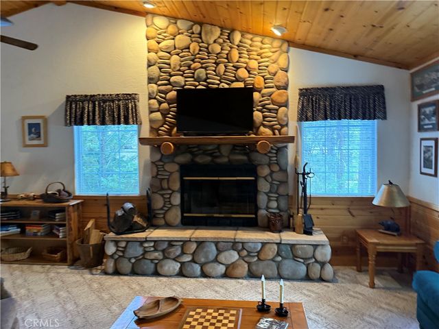 1030 Jasper, Big Bear City, CA 92314