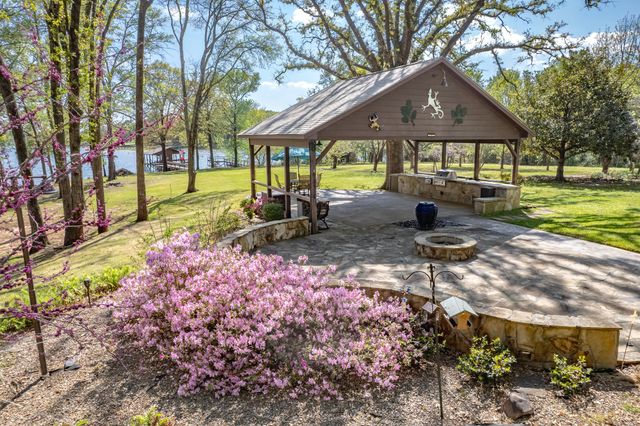 130 Private Road 5884, Yantis, TX 75497
