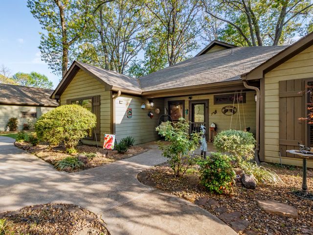 130 Private Road 5884, Yantis, TX 75497