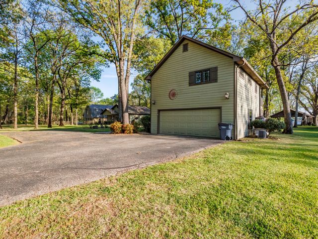 130 Private Road 5884, Yantis, TX 75497