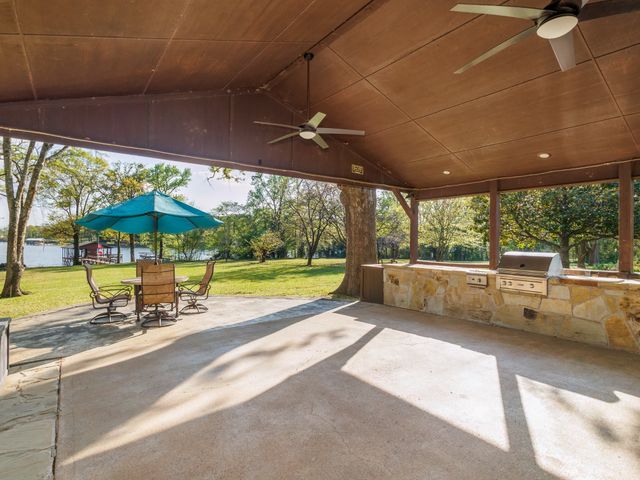 130 Private Road 5884, Yantis, TX 75497