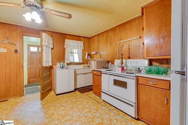 115 Prosperity Avenue, Greenville, SC 29605