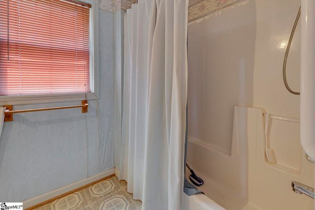 115 Prosperity Avenue, Greenville, SC 29605