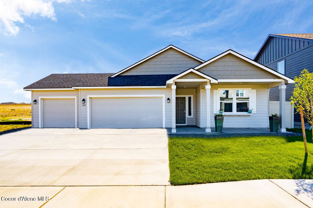 13738 N Apex Way, Hayden, ID 83835
