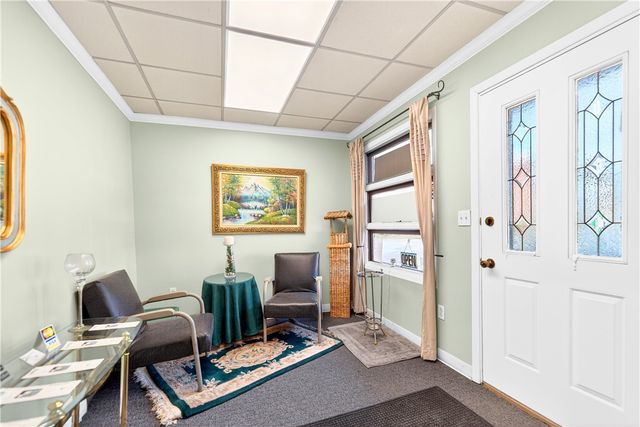 318 Juniper St, Versailles Boro, PA 15132