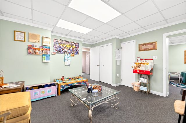 318 Juniper St, Versailles Boro, PA 15132