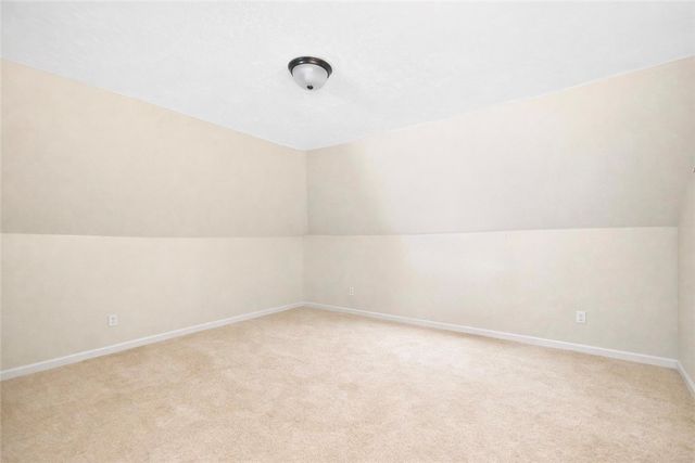 318 Juniper St, Versailles Boro, PA 15132