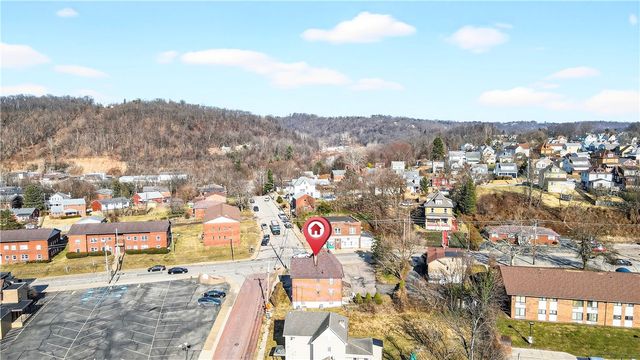 318 Juniper St, Versailles Boro, PA 15132