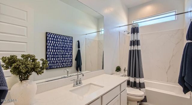 7990 W ROWEL Road, Peoria, AZ 85383