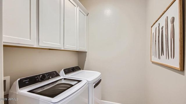 7990 W ROWEL Road, Peoria, AZ 85383