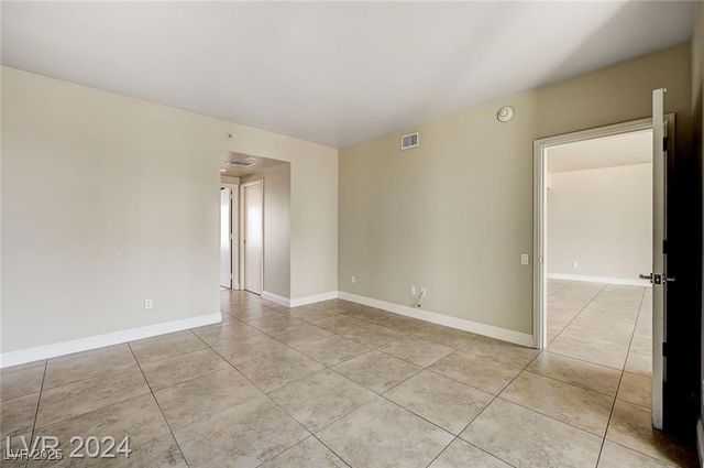 222 Karen Avenue 2101, Las Vegas, NV 89109