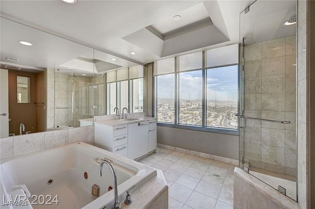 222 Karen Avenue 2101, Las Vegas, NV 89109