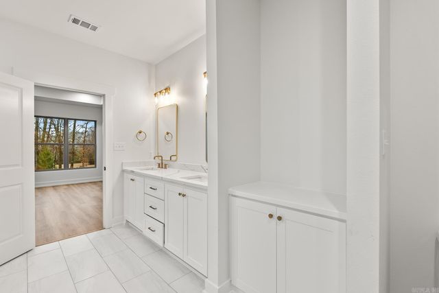 218 Michelle Drive, Beebe, AR 72012