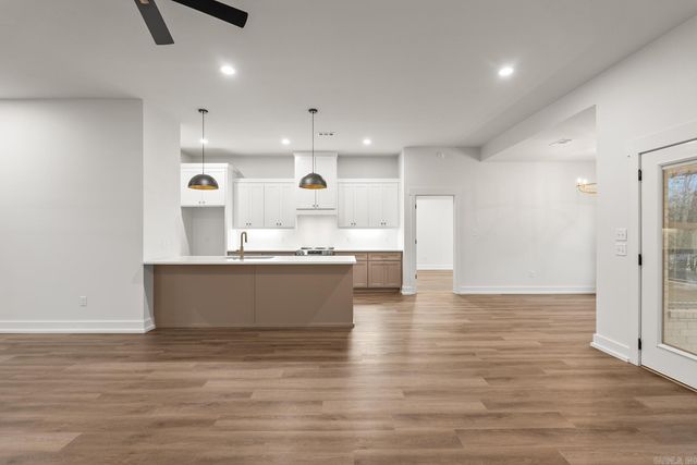 218 Michelle Drive, Beebe, AR 72012