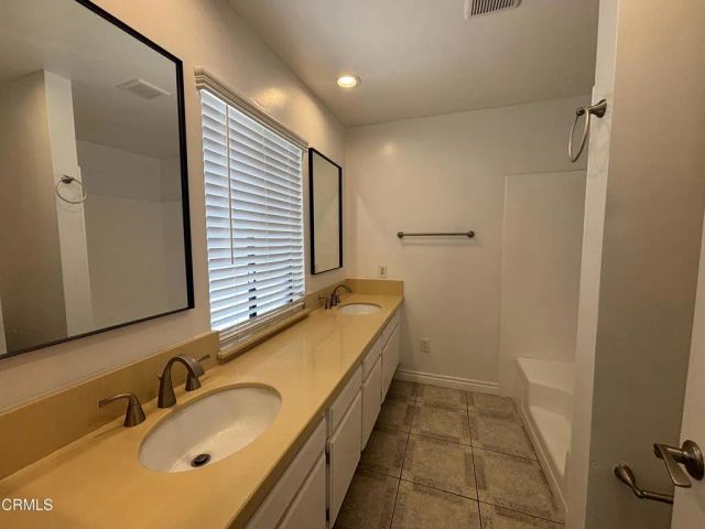3200 Fairesta Street 5, Glendale, CA 91214