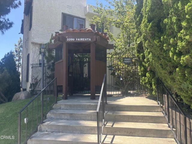 3200 Fairesta Street 5, Glendale, CA 91214