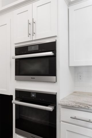 3605 Northwest Parkway, University Park, TX 75225