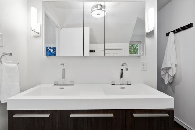 3605 Northwest Parkway, University Park, TX 75225