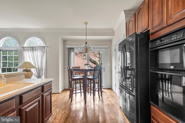 103 REES PL, Falls Church, VA 22046