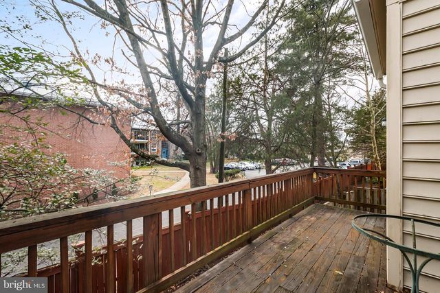 103 REES PL, Falls Church, VA 22046