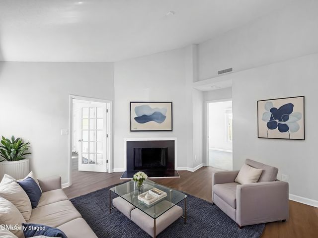 307 Wax Myrtle Court, Cary, NC 27513
