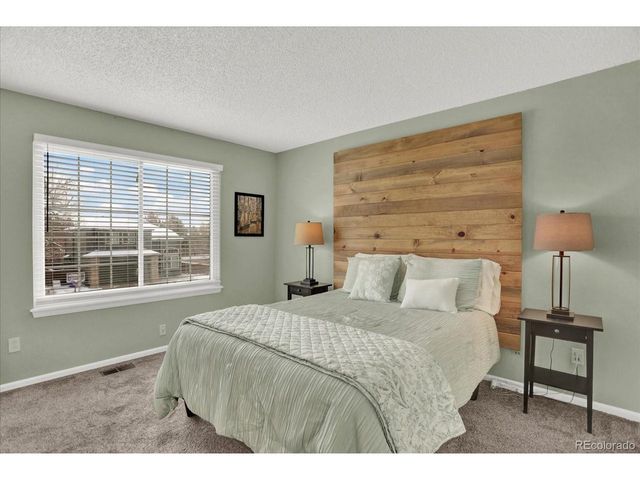 9689 Townsville Cir, Highlands Ranch, CO 80130