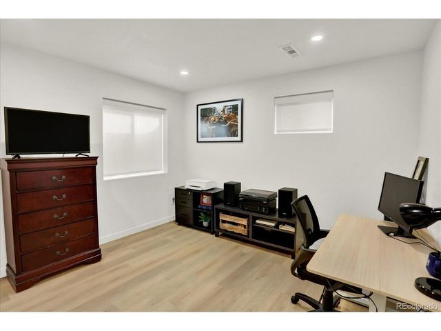 9689 Townsville Cir, Highlands Ranch, CO 80130