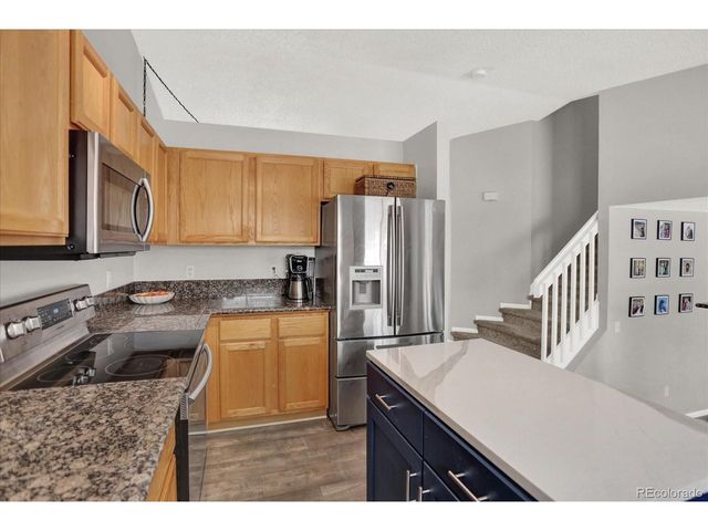 9689 Townsville Cir, Highlands Ranch, CO 80130