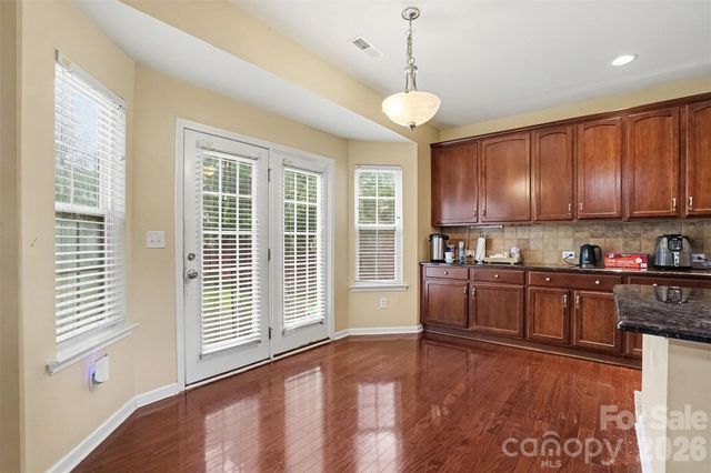 4106 Barclay Forest Drive, Charlotte, NC 28213