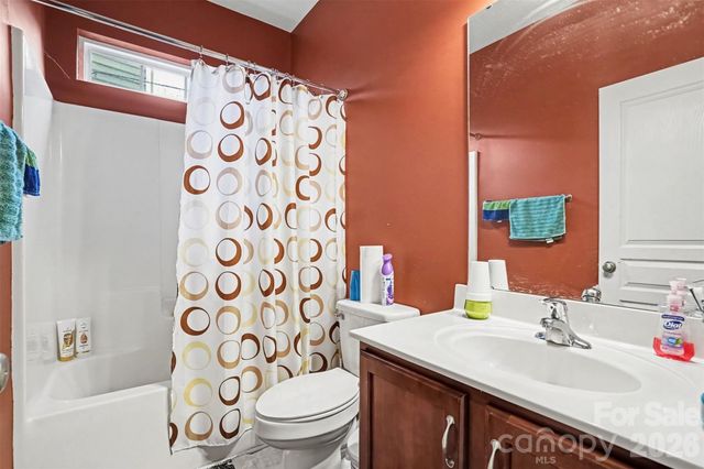 4106 Barclay Forest Drive, Charlotte, NC 28213