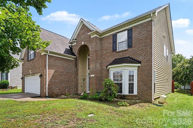 4106 Barclay Forest Drive, Charlotte, NC 28213