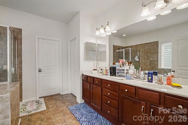 4106 Barclay Forest Drive, Charlotte, NC 28213