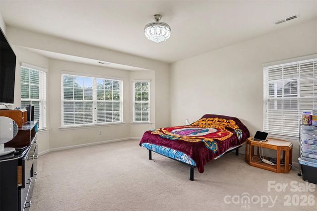 4106 Barclay Forest Drive, Charlotte, NC 28213