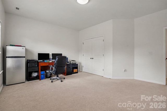 4106 Barclay Forest Drive, Charlotte, NC 28213
