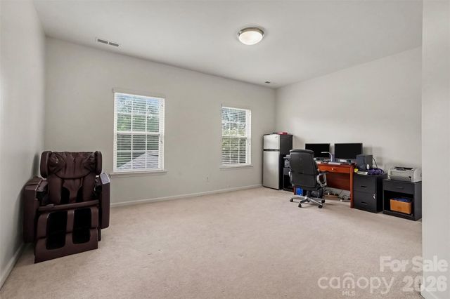 4106 Barclay Forest Drive, Charlotte, NC 28213