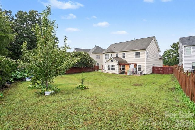4106 Barclay Forest Drive, Charlotte, NC 28213