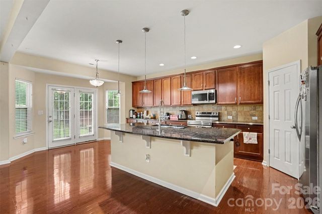 4106 Barclay Forest Drive, Charlotte, NC 28213