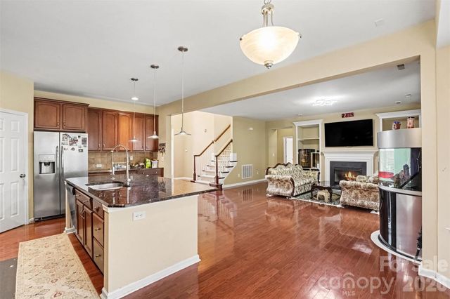 4106 Barclay Forest Drive, Charlotte, NC 28213
