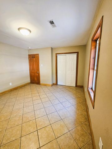 2813 New Hampshire Street, Lake Station, IN 46405
