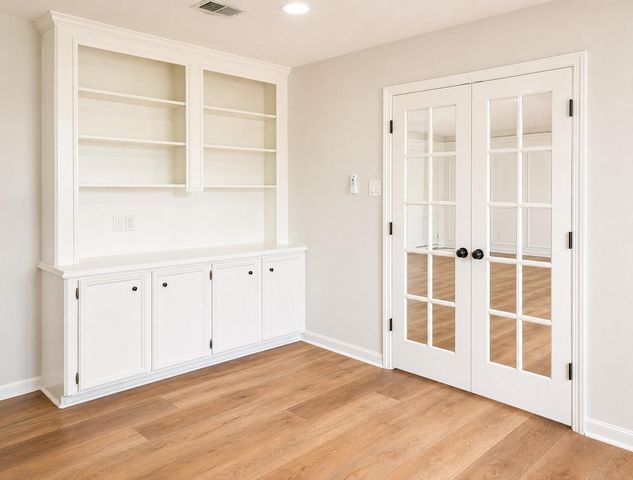 15410 Rio Plaza Drive, Houston, TX 77083