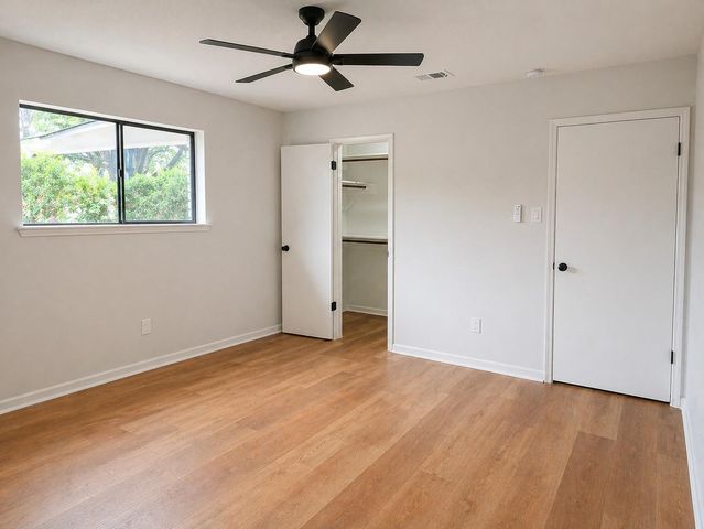 15410 Rio Plaza Drive, Houston, TX 77083