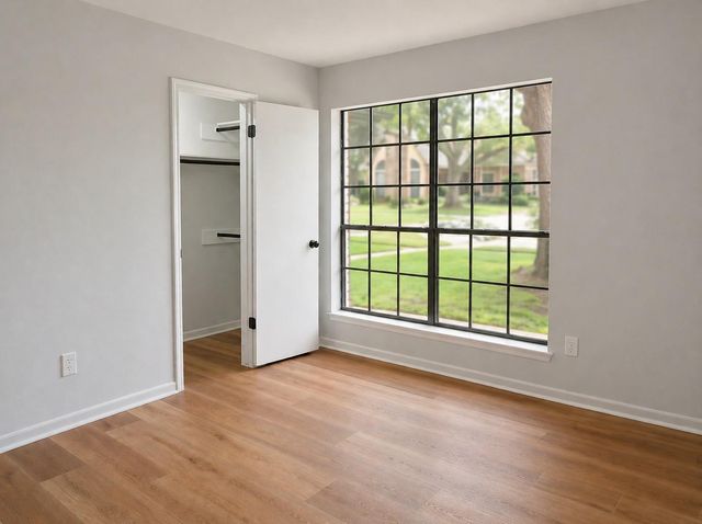 15410 Rio Plaza Drive, Houston, TX 77083