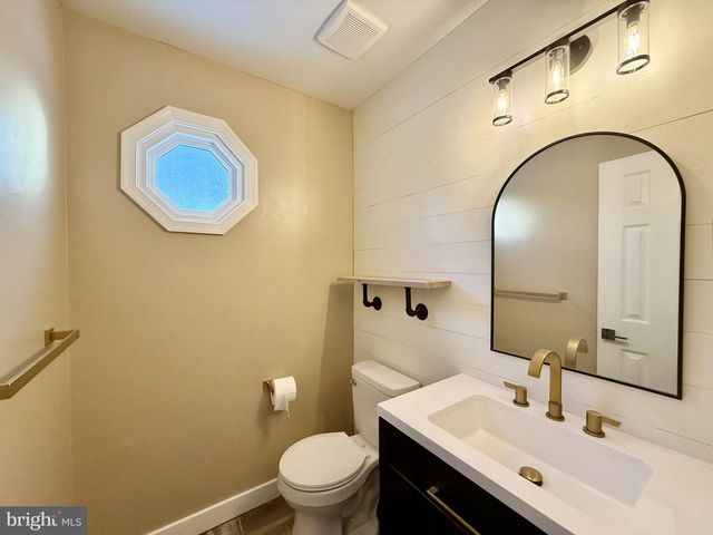 4511 CORNWALL CT, Fredericksburg, VA 22408